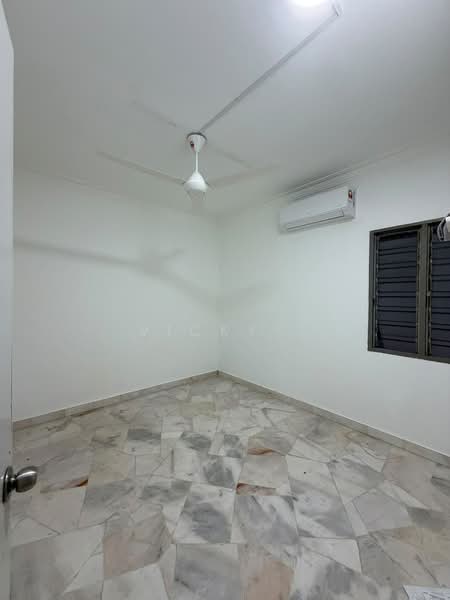 Rumah Teres 2 Tingkat untuk Disewa di Bandar Menjalara (Kuala Lumpur) - Vicky . - Interior - PropertyGuru.com.my
