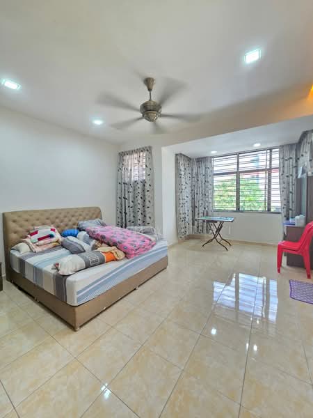 Rumah Teres 2 Tingkat untuk Dijual di Taman Setia Indah (Tebrau) - Tommy Tai - Bedroom - PropertyGuru.com.my