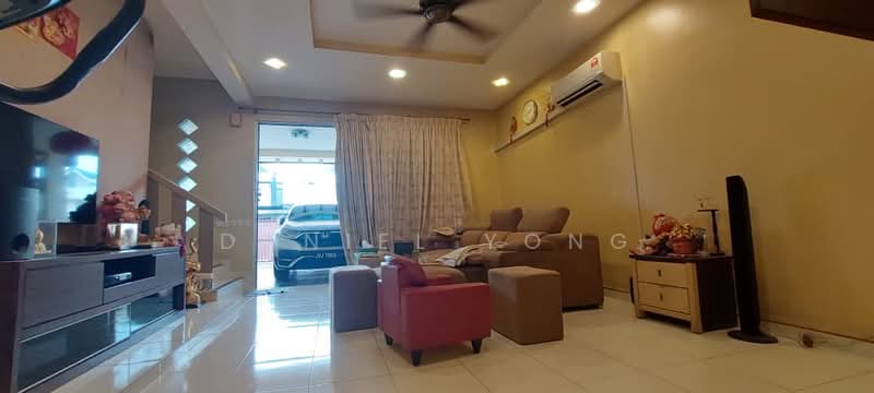 2-storey Terraced House for Sale in Setia Tropika (Johor Bahru) - Daniel Yong - Living Room - PropertyGuru.com.my