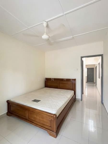 1-storey Terraced House for Sale in Seksyen 17 (Petaling Jaya) - Jayden Heng - Bedroom - PropertyGuru.com.my