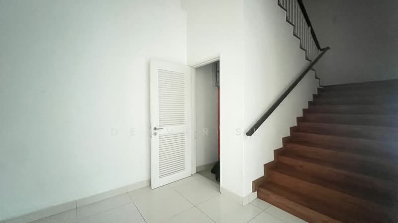 Semi-Detached House for Sale in Taman Nadayu 92 (Kajang) - Denver Sin - Interior - PropertyGuru.com.my