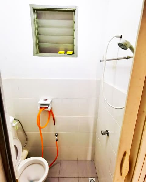 Pangsapuri untuk Disewa di The Rise Collection 1 - Jerry Tan - Bathroom - PropertyGuru.com.my