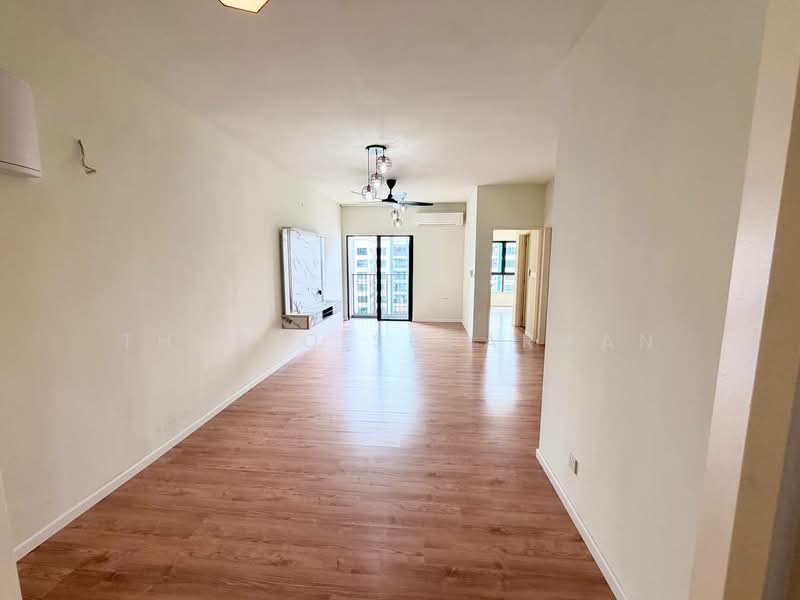 Servis Apartment untuk Dijual di Dian Residency - Thoriq Suparman - Living Room - PropertyGuru.com.my