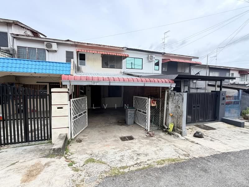 Rumah Teres untuk Disewa di Taman Damai Jaya (Skudai) - Kelvin Lim - Exterior - PropertyGuru.com.my