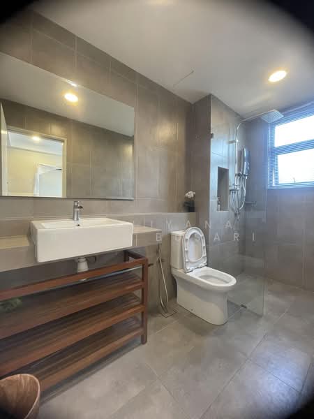 Servis Apartment untuk Disewa di Timur Bay Seafront Residence - Nurliyana Binti Busari - Bathroom - PropertyGuru.com.my
