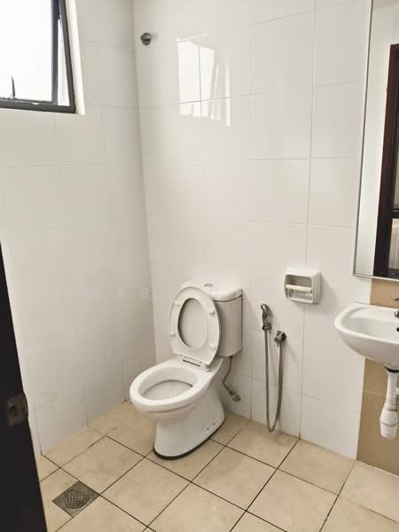 3-storey Terraced House for Rent in Sutera Damansara (Damansara Damai) - Abby Chan - Bathroom - PropertyGuru.com.my