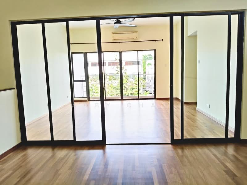 3-storey Terraced House for Rent in Sutera Damansara (Damansara Damai) - Abby Chan - Living Room - PropertyGuru.com.my