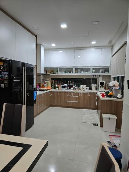 Rumah Berkembar untuk Dijual di Taman Equine (Seri Kembangan) - Steve Tham - Kitchen - PropertyGuru.com.my