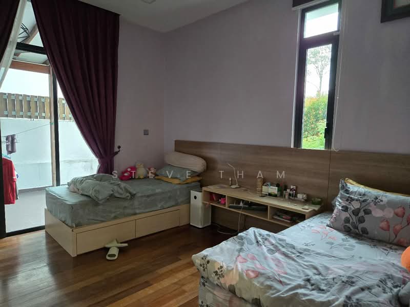 Rumah Berkembar untuk Dijual di Taman Equine (Seri Kembangan) - Steve Tham - Bedroom - PropertyGuru.com.my