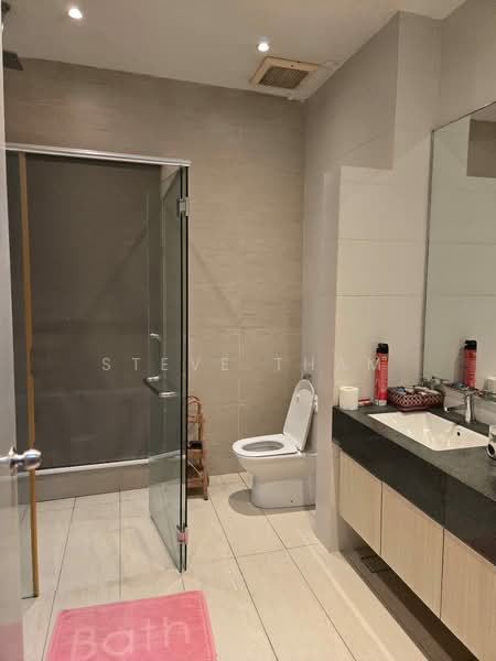 Rumah Berkembar untuk Dijual di Taman Equine (Seri Kembangan) - Steve Tham - Bathroom - PropertyGuru.com.my