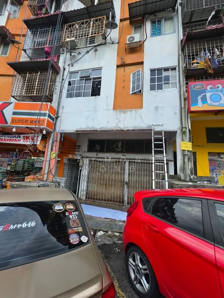 Kedai untuk Dijual di Taman Saujana Ampang (Ampang) - Raymond Wong - Exterior - PropertyGuru.com.my