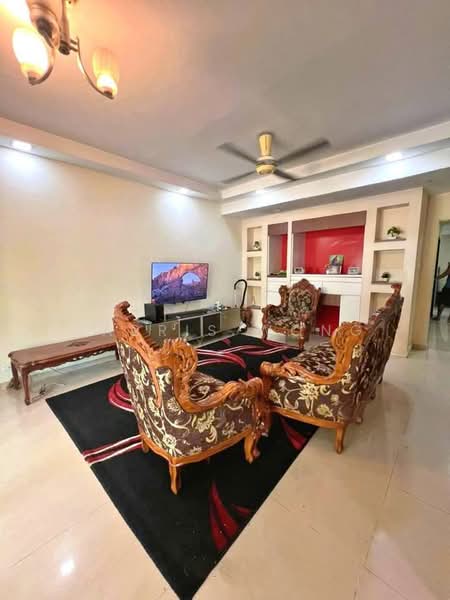 Rumah Teres 2 Tingkat untuk Dijual di Bandar Bukit Tinggi (Klang) - Tabris Wong - Living Room - PropertyGuru.com.my