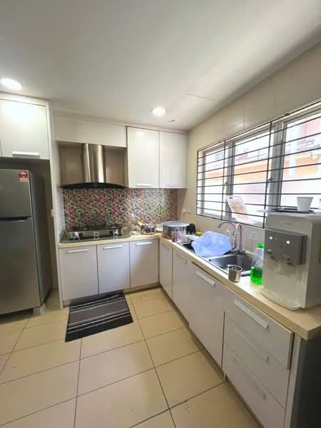 Rumah Teres 2 Tingkat untuk Dijual di Bandar Bukit Tinggi (Klang) - Tabris Wong - Kitchen - PropertyGuru.com.my