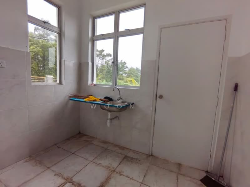 Rumah Banglo untuk Disewa di Alor Gajah (Melaka) - Woon . - Kitchen - PropertyGuru.com.my