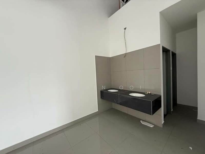 Kilang untuk Disewa di Perai (Penang) - Kelvin Ooi - Bathroom - PropertyGuru.com.my