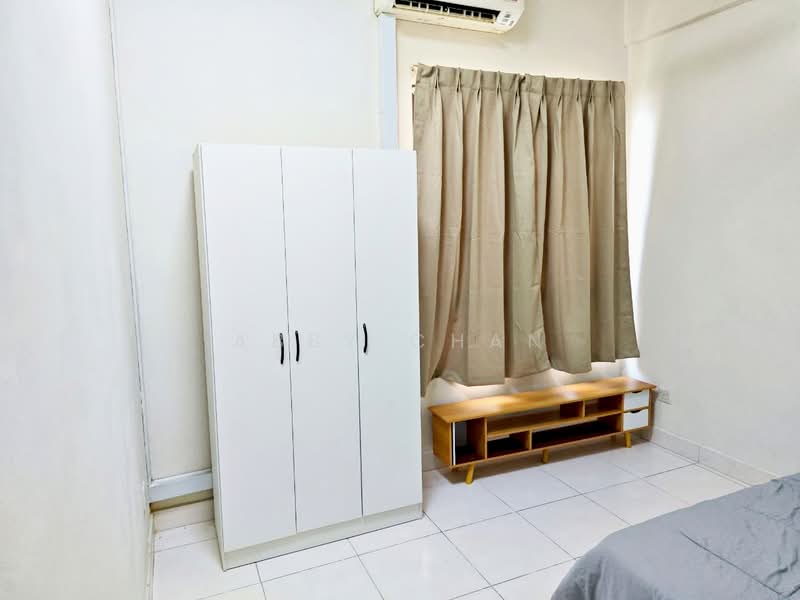 Servis Apartment untuk Disewa di SetiaWalk - Abby Chan - Bedroom - PropertyGuru.com.my