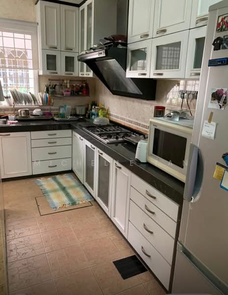 2.5-storey Terraced House for Sale in Ampang Jaya (Ampang) - Michelle Tan - Kitchen - PropertyGuru.com.my