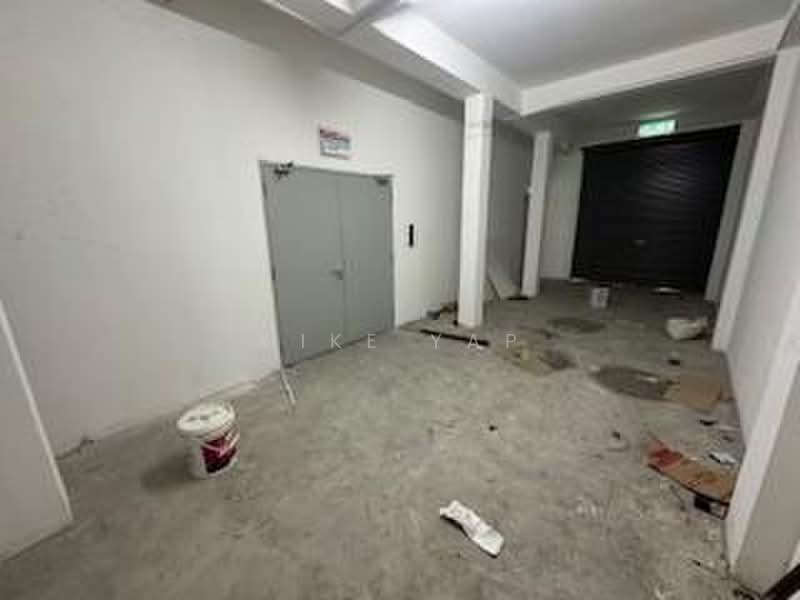 Kedai / Pejabat untuk Dijual di Segambut (Kuala Lumpur) - Mike Yap - Entrance - PropertyGuru.com.my