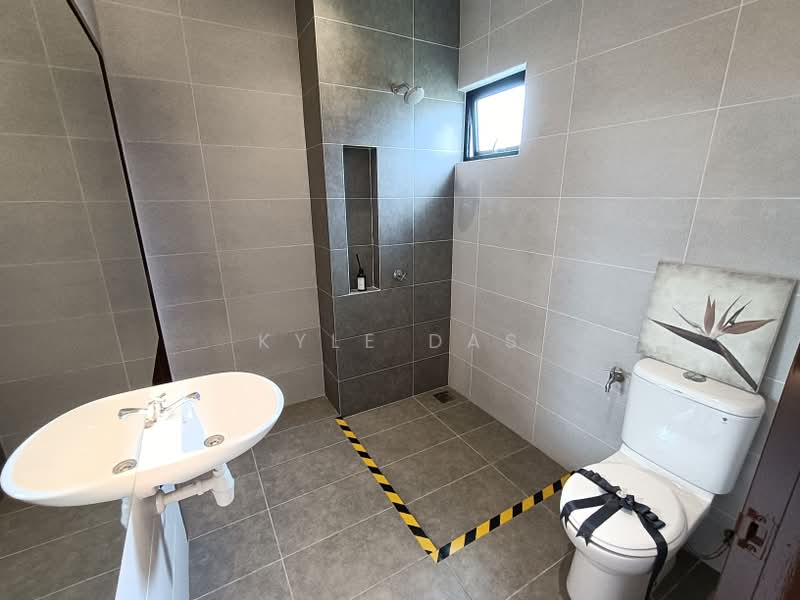 Rumah Teres untuk Dijual di Pontian (Johor) - Kyle Das - Bathroom - PropertyGuru.com.my