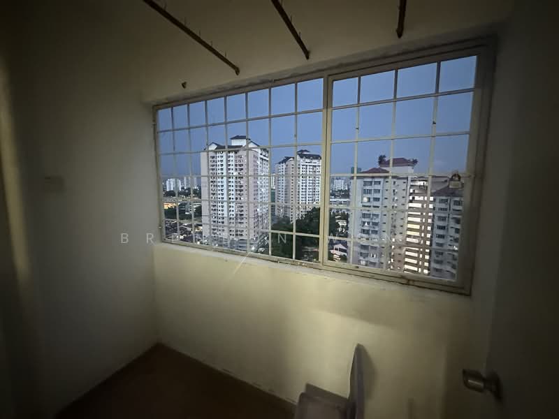 Pangsapuri untuk Disewa di Sri Intan 1 - Brendon Wong - View - PropertyGuru.com.my