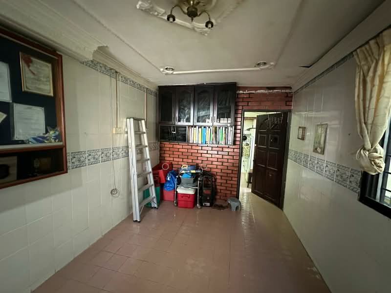 Rumah Teres 1 Tingkat untuk Dijual di Sungai Nibong (Bayan Lepas) - Hong . - Interior - PropertyGuru.com.my