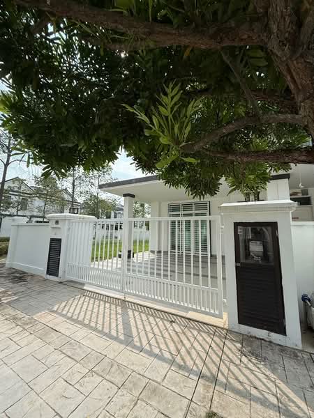 Rumah Teres 2 Tingkat untuk Dijual di Eco Majestic (Semenyih) - Sarah Chee - Exterior - PropertyGuru.com.my