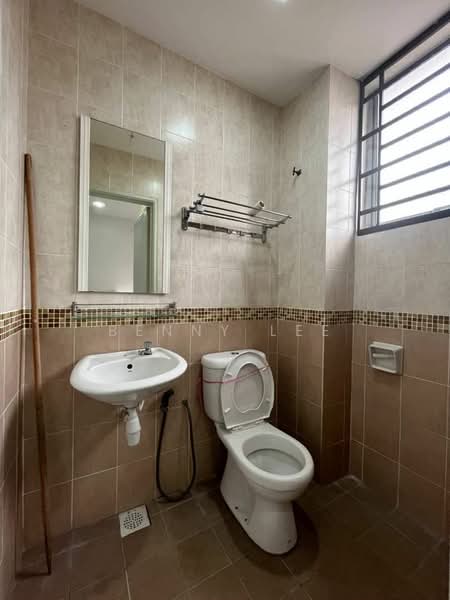 Rumah Teres untuk Disewa di Sungai Long (Bandar Sungai Long) - Benny Lee - PropertyGuru.com.my