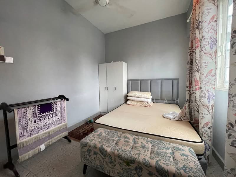 Servis Apartment untuk Disewa di E-Tiara - Aziz Abdullah - PropertyGuru.com.my