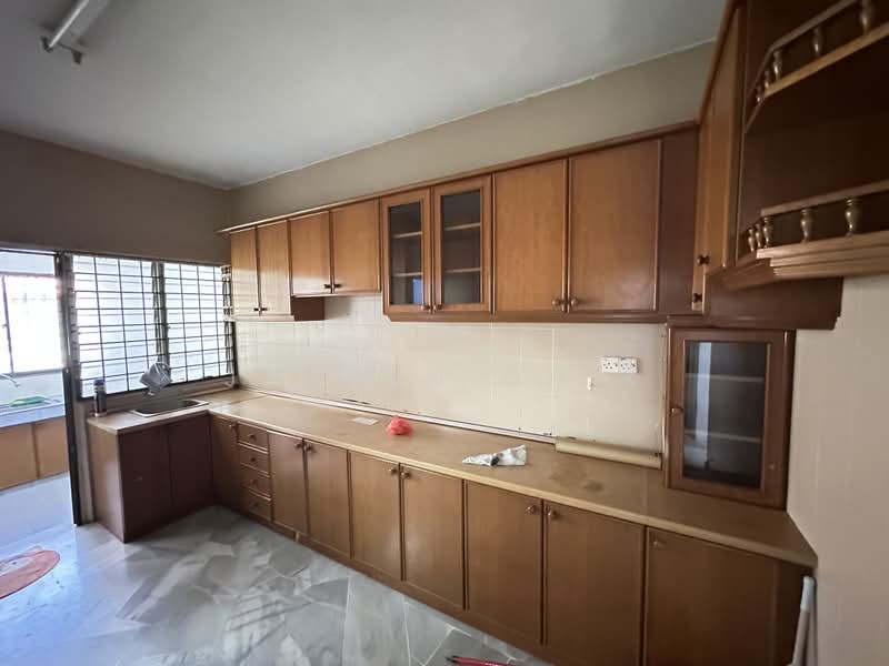 Rumah Teres untuk Dijual di Bandar Sungai Long (Selangor) - Jayden Chik - Kitchen - PropertyGuru.com.my