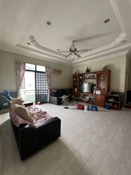 Rumah Banglo untuk Dijual di Kampung Sri Ampang (Ipoh) - Levi Chong - Living Room - PropertyGuru.com.my
