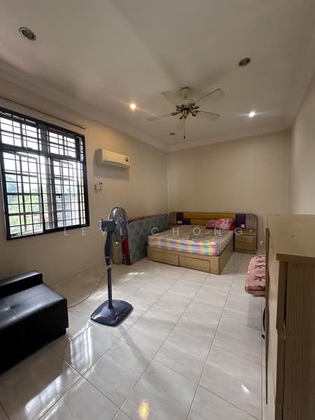 Rumah Banglo untuk Dijual di Kampung Sri Ampang (Ipoh) - Levi Chong - Bedroom - PropertyGuru.com.my