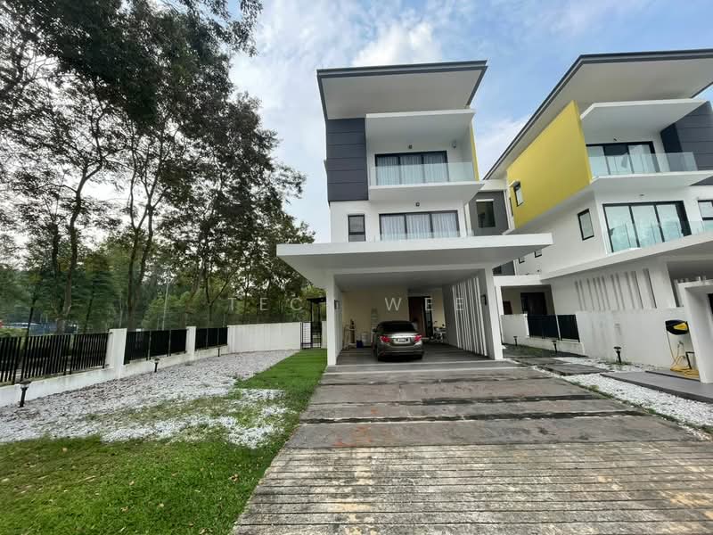 Rumah Berkembar untuk Dijual di Ampang (Selangor) - Teck Wee - PropertyGuru.com.my