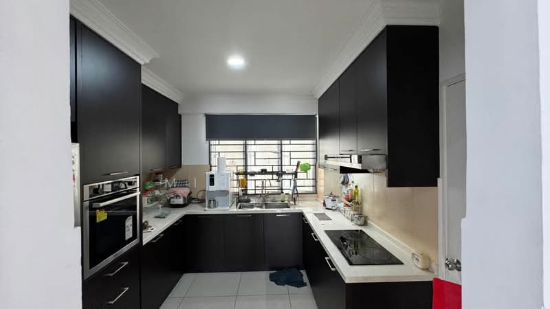 Servis Apartment untuk Dijual di Main Place Residence - Miki Fong - Kitchen - PropertyGuru.com.my