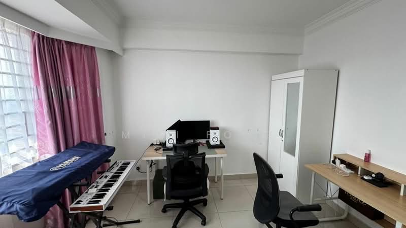 Servis Apartment untuk Dijual di Main Place Residence - Miki Fong - Study - PropertyGuru.com.my