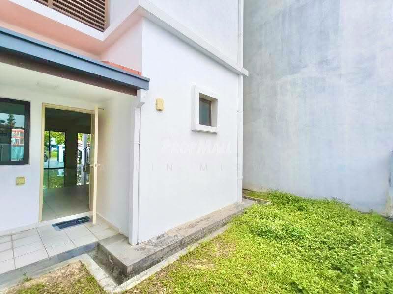 Rumah Teres 2 Tingkat untuk Dijual di Alam Impian (Shah Alam) - Hazlin Miswan - Exterior - PropertyGuru.com.my