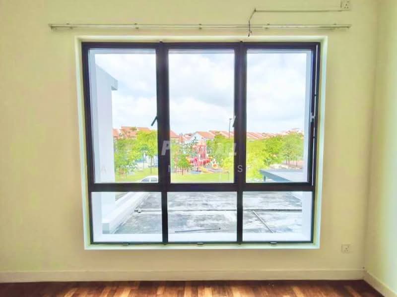 Rumah Teres 2 Tingkat untuk Dijual di Alam Impian (Shah Alam) - Hazlin Miswan - View - PropertyGuru.com.my