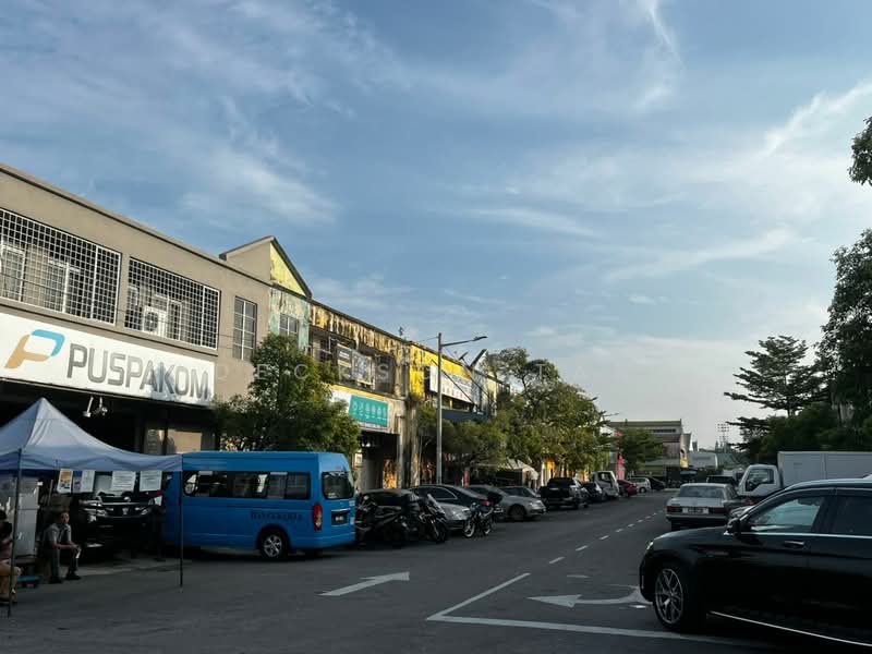 Kilang untuk Disewa di Seksyen 10 (Bangi) - Deckson Tan - Exterior - PropertyGuru.com.my