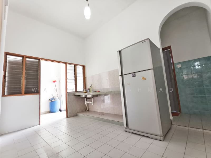 2-storey Terraced House for Sale in Usj 11 (Subang Jaya) - Wan Azlan Ahmad - PropertyGuru.com.my