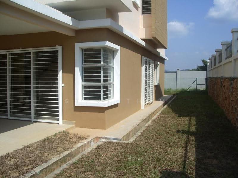 Rumah Teres 2-Tingkat untuk Dijual di D'alpinia (Puchong) - Steve Tham - Exterior - PropertyGuru.com.my