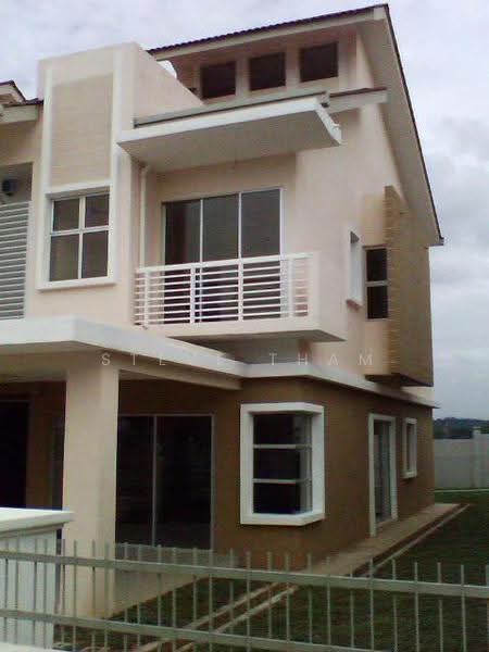 Rumah Teres 2-Tingkat untuk Dijual di D'alpinia (Puchong) - Steve Tham - Exterior - PropertyGuru.com.my