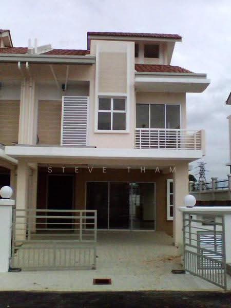 Rumah Teres 2-Tingkat untuk Dijual di D'alpinia (Puchong) - Steve Tham - Exterior - PropertyGuru.com.my
