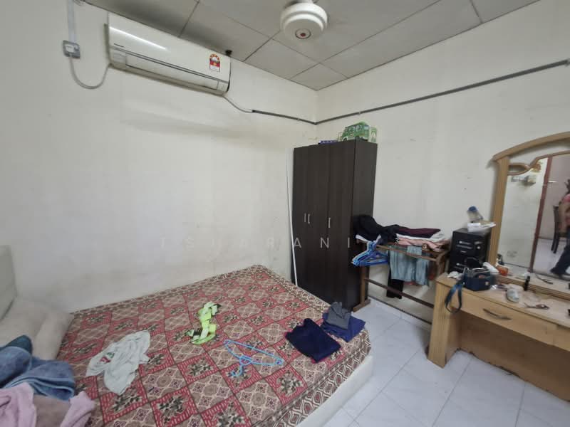Rumah Teres 1 Tingkat untuk Dijual di Seksyen 20 (Shah Alam) - Esharani . - PropertyGuru.com.my