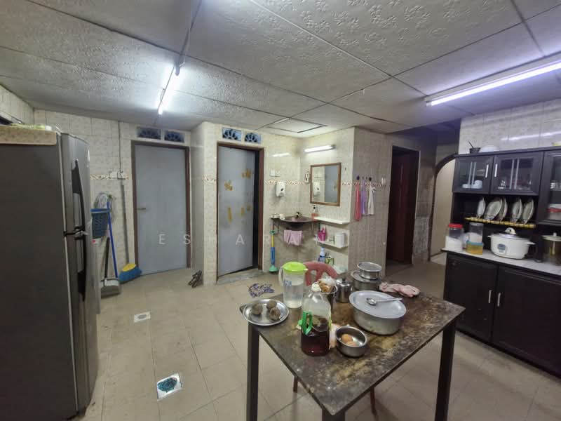 Rumah Teres 1 Tingkat untuk Dijual di Seksyen 20 (Shah Alam) - Esharani . - PropertyGuru.com.my