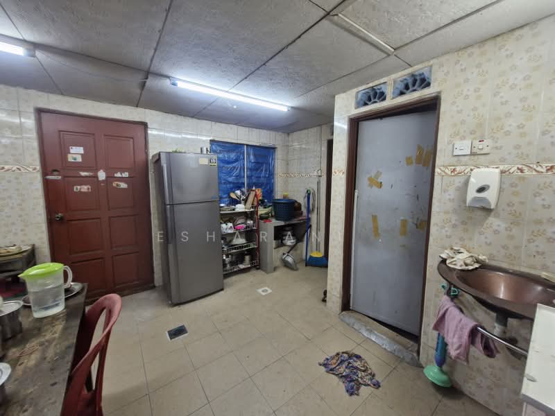 Rumah Teres 1 Tingkat untuk Dijual di Seksyen 20 (Shah Alam) - Esharani . - PropertyGuru.com.my