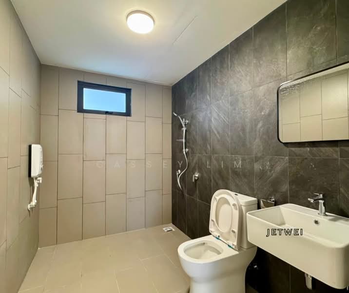 Kondominium untuk Disewa di Tuai Residence - Cassey Lim - Bathroom - PropertyGuru.com.my