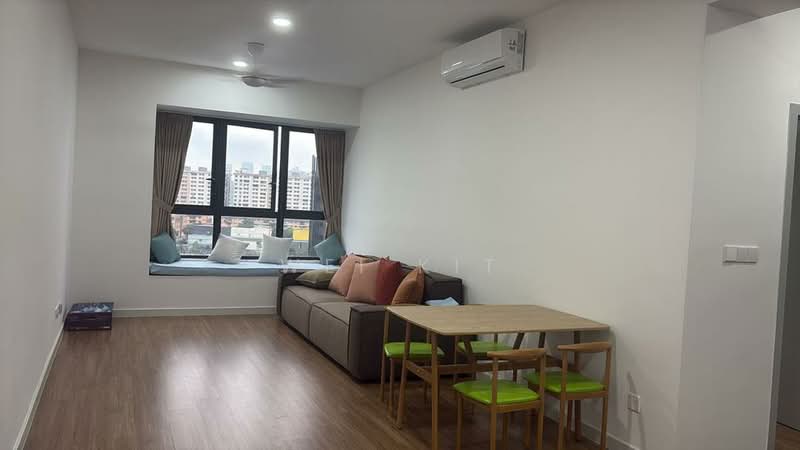 Servis Apartment untuk Disewa di Helix2 @ PJ South - Wei Kit - Living Room - PropertyGuru.com.my