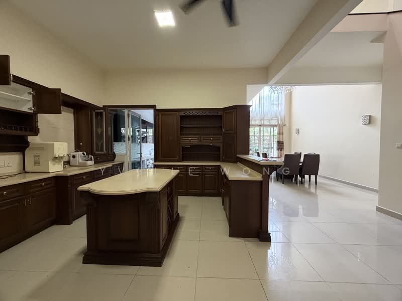 3.5-storey Terraced House for Sale in Duta Tropika (Batu) - Yvelle Wong - Kitchen - PropertyGuru.com.my