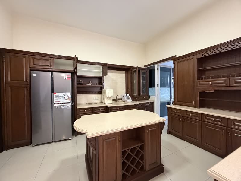 3.5-storey Terraced House for Sale in Duta Tropika (Batu) - Yvelle Wong - Kitchen - PropertyGuru.com.my