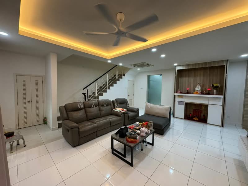 Rumah Teres 2 Tingkat untuk Dijual di Bandar Dato Onn (Tebrau) - Wayne Ng - Living Room - PropertyGuru.com.my