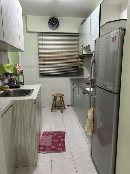 Apartment for Sale at Taman Kristal - Ginas Cheah - Kitchen - PropertyGuru.com.my